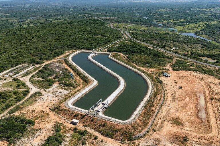 Ministro do Desenvolvimento autoriza novos trechos da Adutora do Agreste em PE