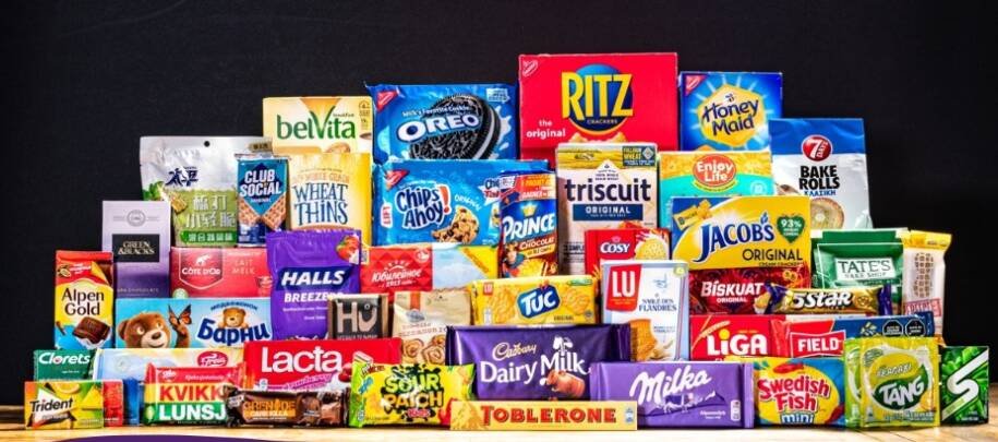 Mondelez reporta lucro de US$ 560 milhões e gera expectativa de crescimento em 2026