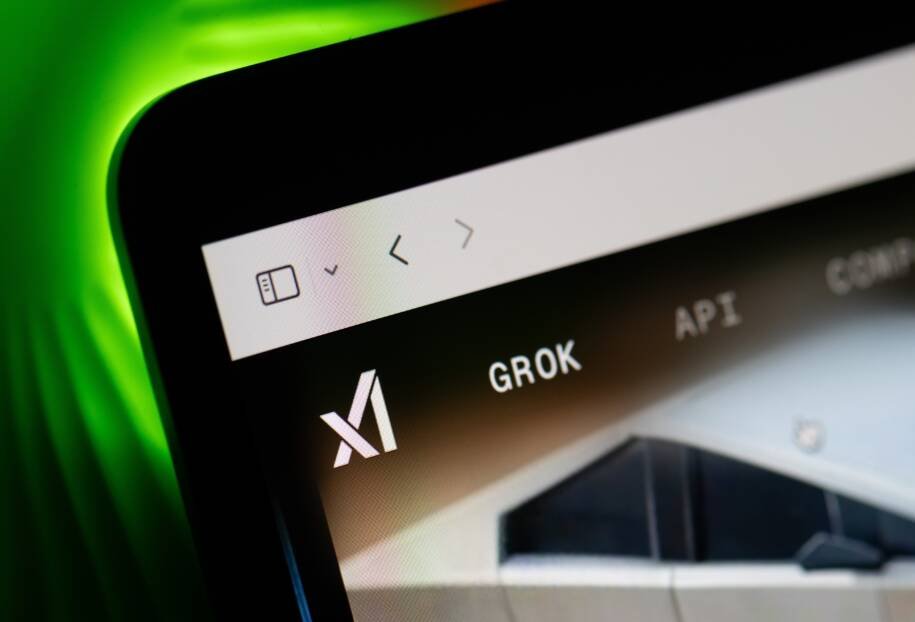 Musk exige que bancos do IPO da SpaceX assinem chatbot de IA Grok, revela NYT