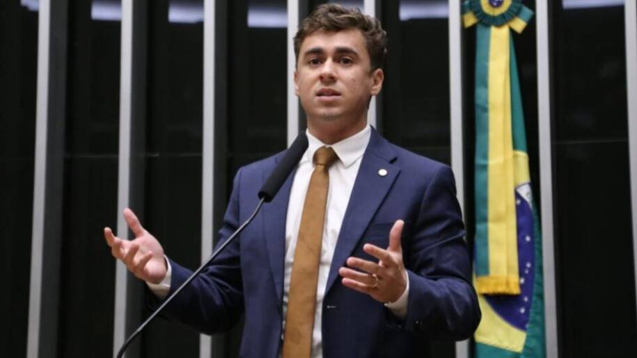 Nikolas Ferreira chama Jair Renan de 'toupeira cega' e Flávio Bolsonaro pede paz