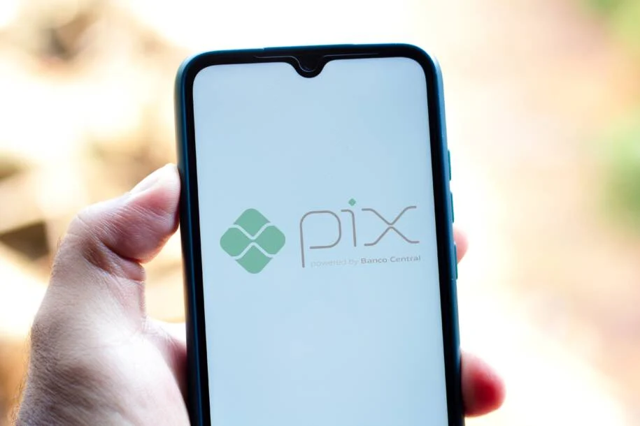 PixRevolution: Vírus bancário sequestra transferências de usuários brasileiros!