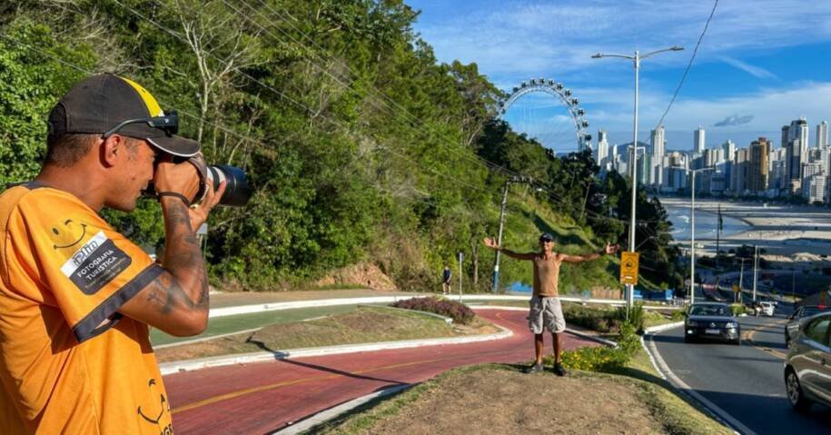 Prefeitura de Balneário Camboriú credencia fotógrafos e proíbe estruturas fixas
