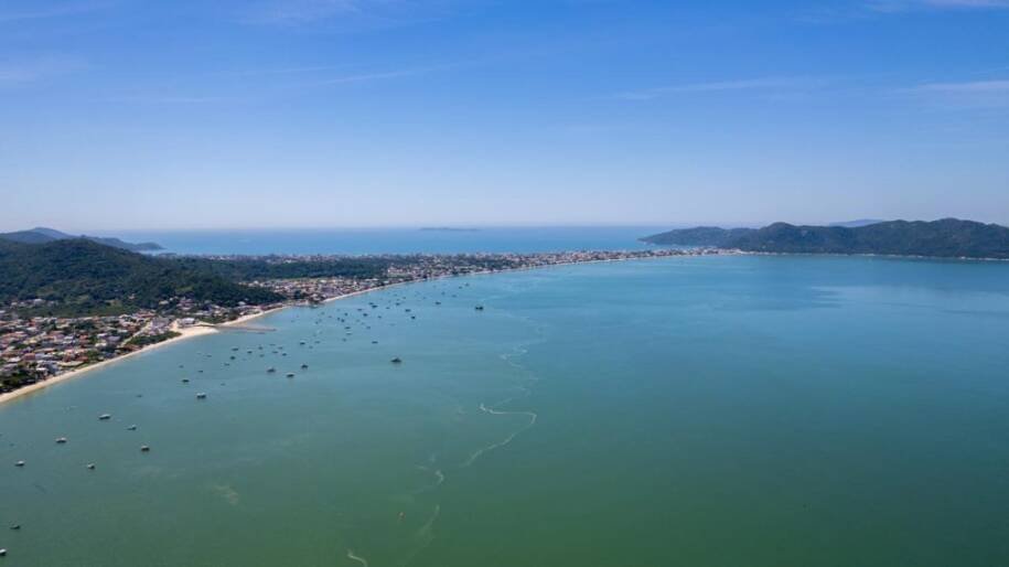 Prefeitura de Bombinhas inicia construção de pórtico ambiental e investe R$ 500 mil