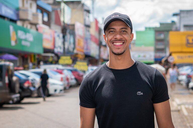 Presidente Lula propõe redução da jornada de trabalho e fim da escala 6×1