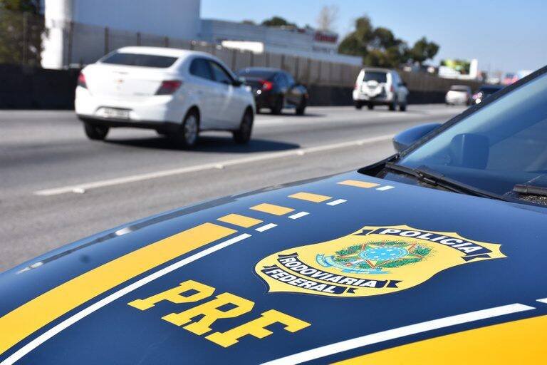 PRF revela 28 mil veículos acima da velocidade e 84 mortes em rodovias