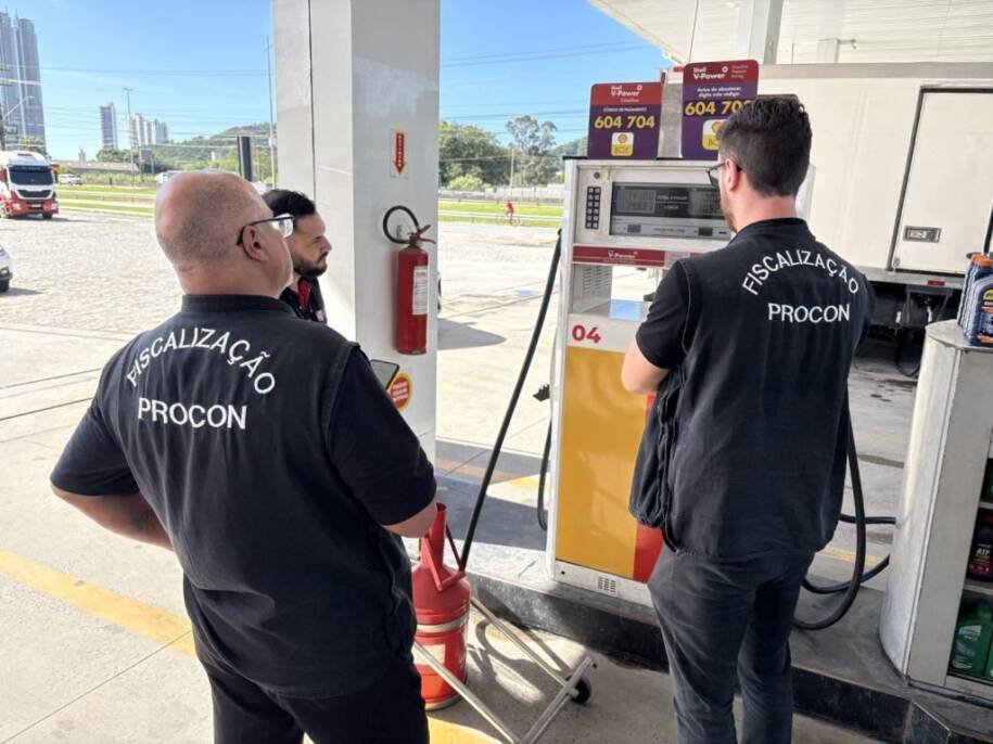 Procon de Balneário Camboriú intensifica fiscalização após irregularidades em combustíveis
