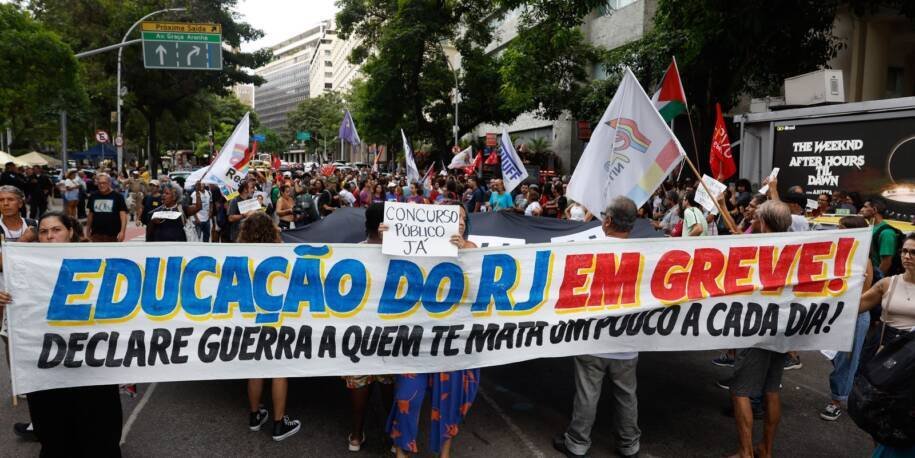Professores do Rio exigem 56% de reajuste e paralisam atividades em 9 de maio