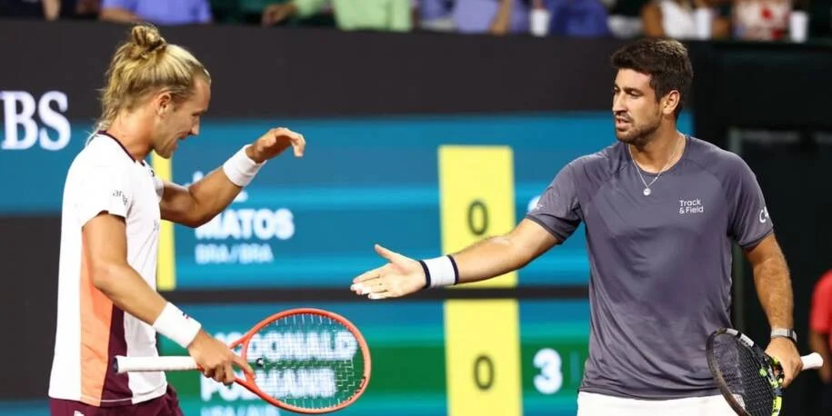 Rafael Matos e Orlando Luz derrotam John Peers e avançam às quartas em Munique