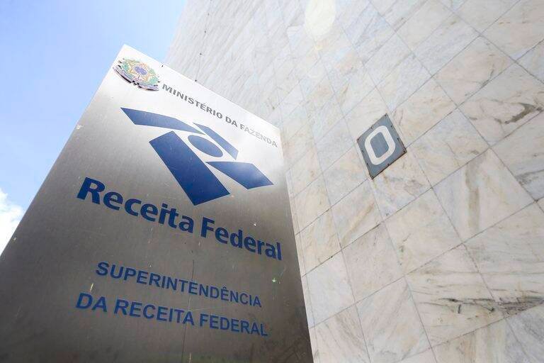 Receita Federal registra 11 milhões de declarações do Imposto de Renda e reduz malha fina