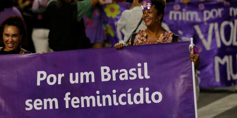 Rede de Observatórios da Segurança revela: 12 mulheres agredidas por dia no Brasil