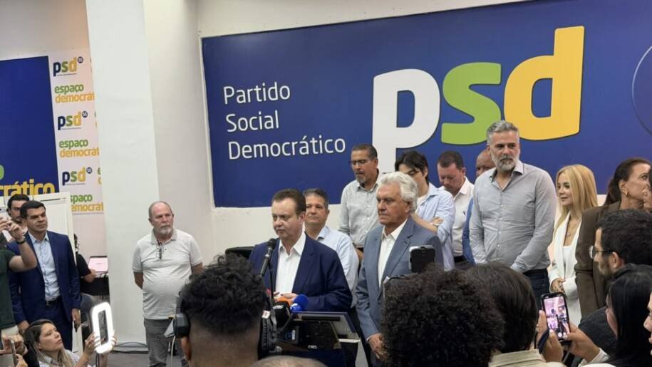 Ronaldo Caiado se apresenta como pré-candidato, mas mercado prefere Flávio Bolsonaro