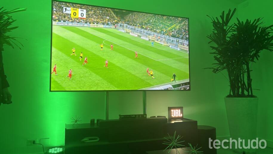 Samsung e LG apresentam soundbars imersivas para a Copa do Mundo 2026