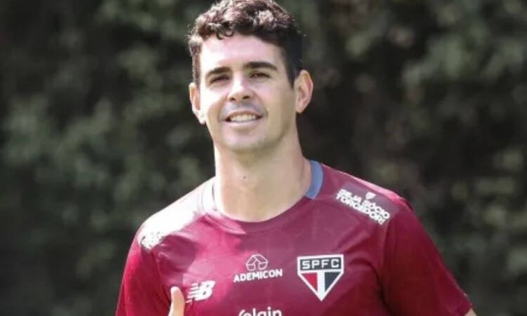 São Paulo e Oscar selam rescisão amigável, clube pagará R$ 10 milhões