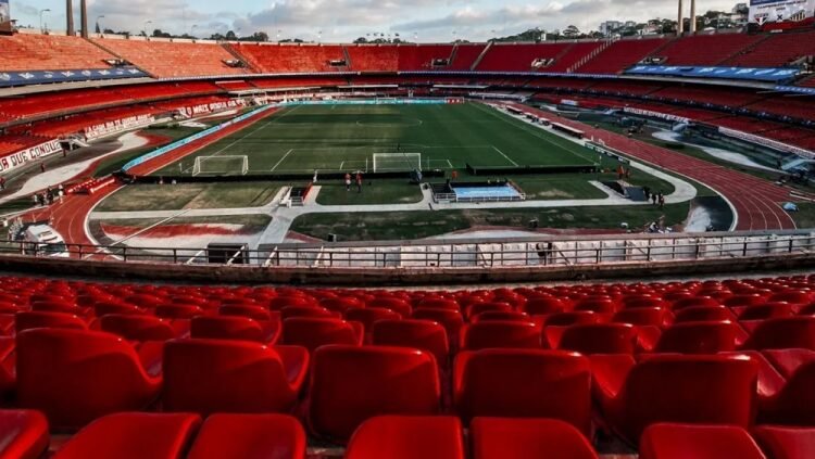 São Paulo expulsa Márcio Carlomagno por omissão em esquema clandestino