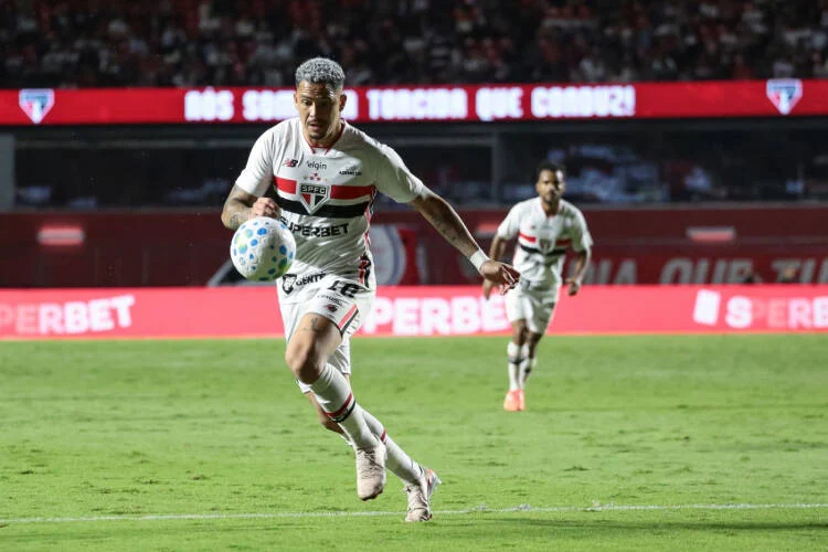 São Paulo vence Juventude por 1 a 0, mas vaias marcam atuação no MorumBis