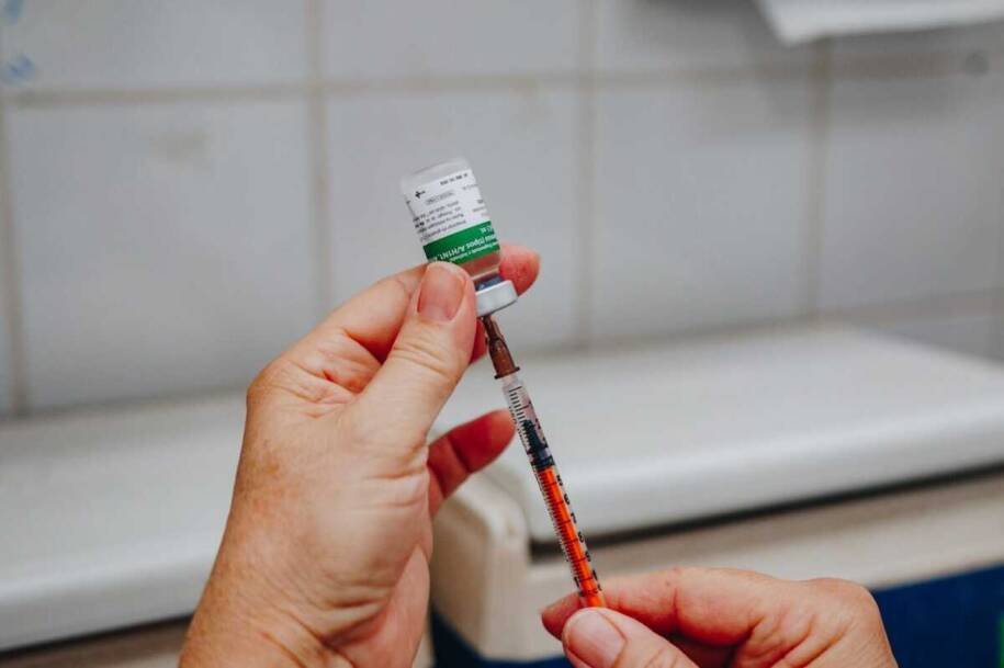 Secretaria de Saúde de Campo Grande realiza mutirão para vacinar contra gripe