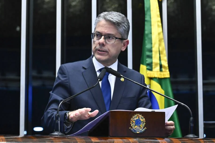 Senador Alessandro Vieira garante prorrogação da CPI do Crime Organizado; tensão aumenta