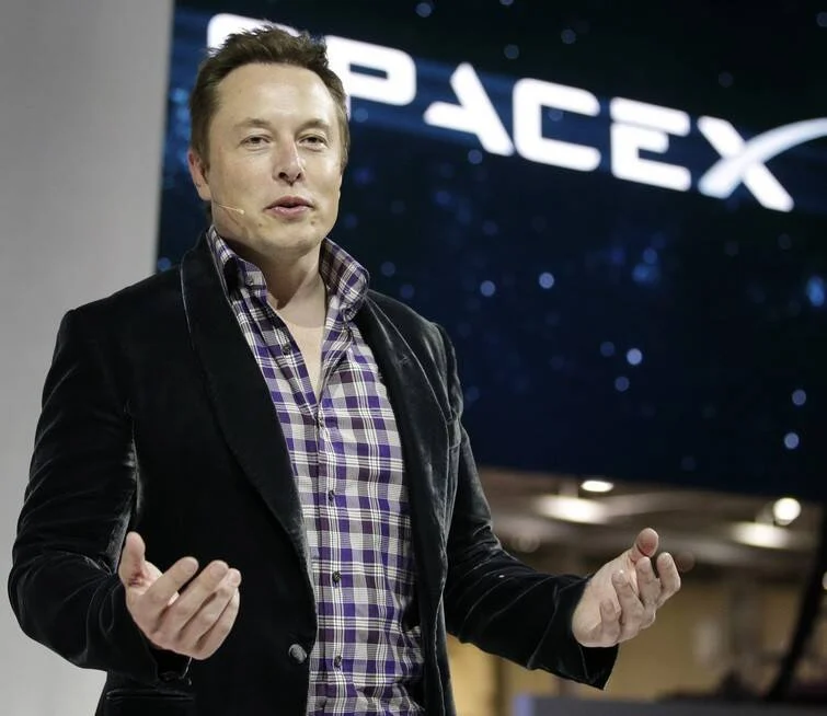 SpaceX de Elon Musk planeja levantar US$ 75 bilhões e pode valer US$ 2 trilhões