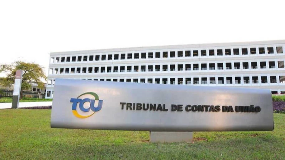 TCU revela desperdício de R$ 285 milhões em voos da FAB com apenas um passageiro
