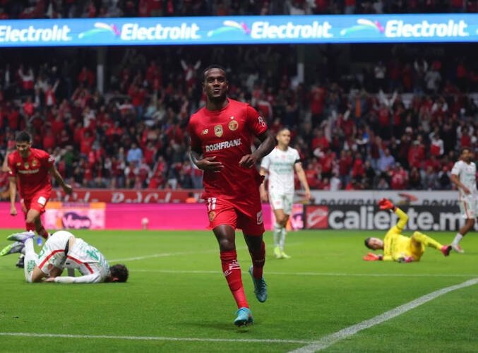 Toluca denuncia racismo contra Helinho após briga e investigação da FMF