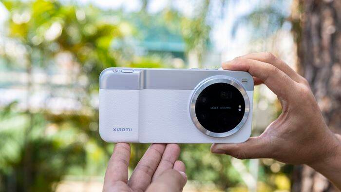 Xiaomi 17 Max revela lançamento na China com bateria gigante de 8.000 mAh