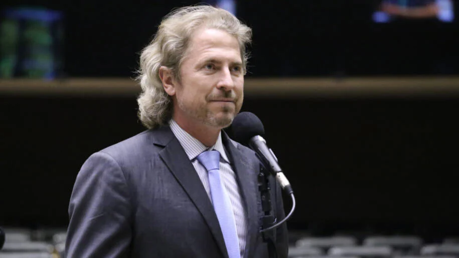 Zeca Dirceu é multado em R$ 15 mil por postagens enganosas sobre Deltan Dallagnol