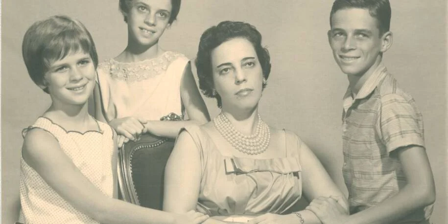 Zuzu Angel é reconhecida como heroína após 50 anos de assassinato brutal