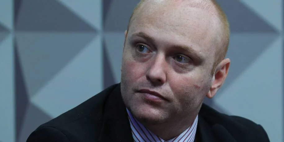 Alexandre de Moraes autoriza hacker Walter Delgatti a cumprir pena em regime aberto