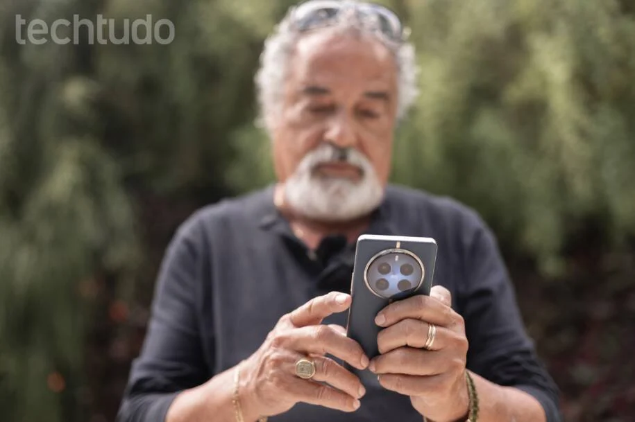 Antônio Leitão alerta: Excesso de telas agrava solidão e ansiedade após os 50
