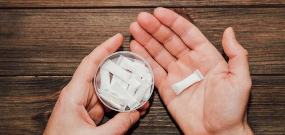 Anvisa debate proibição do Snus após apreensões milionárias em Goiás e MS