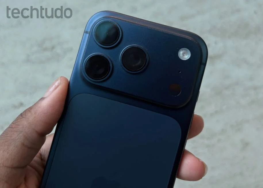 Apple conquista liderança global com iPhone 17 Pro Max e revoluciona mercado