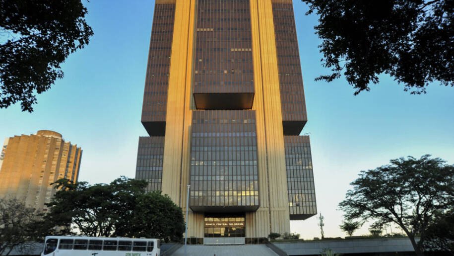 Banco Central decreta liquidação da Frente Corretora após graves violações legais