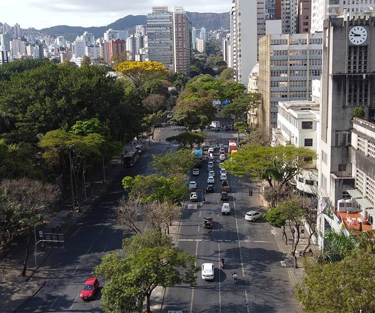 BNDES financia R$ 500 milhões para adaptação climática e mobilidade em BH
