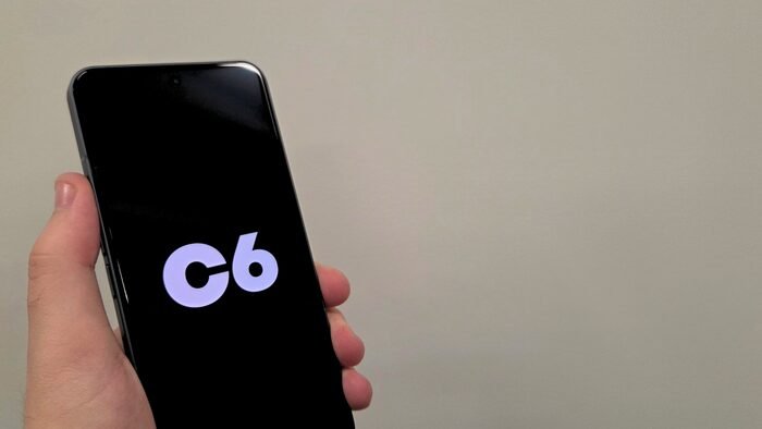 C6 Bank lança IA que permite 'conversar' sobre gastos e investimentos; saiba mais