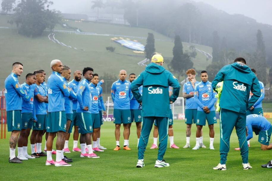 Carlo Ancelotti confirma Brasil sem Neymar e promete mudanças no amistoso