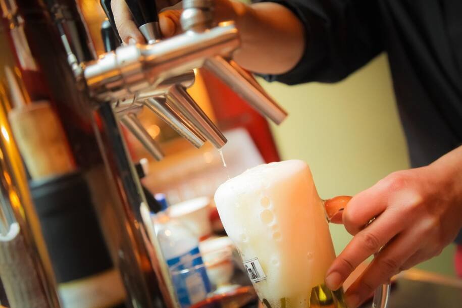 Cervejarias brasileiras registram crescimento explosivo e exportações superam recordes