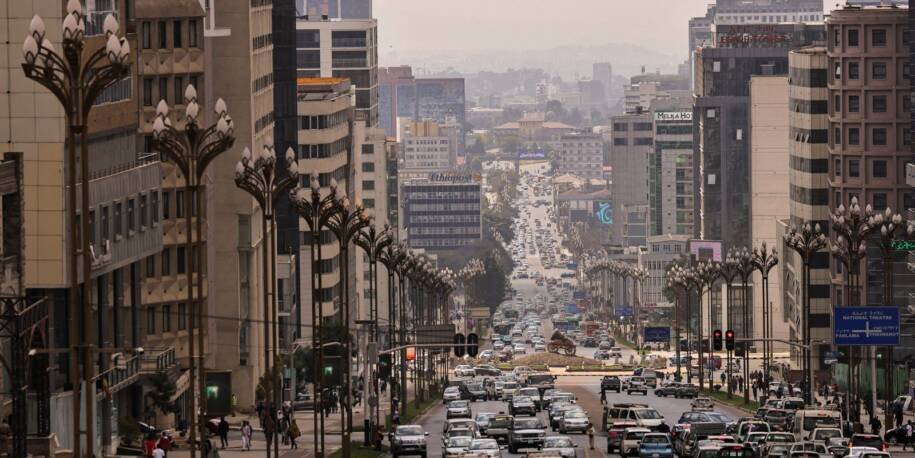 China impulsiona desenvolvimento da África em meio a rivalidade com EUA