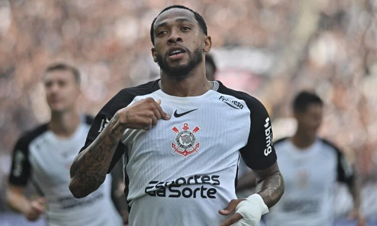 Corinthians enfrenta novo transfer ban da Fifa por dívida de José Martínez