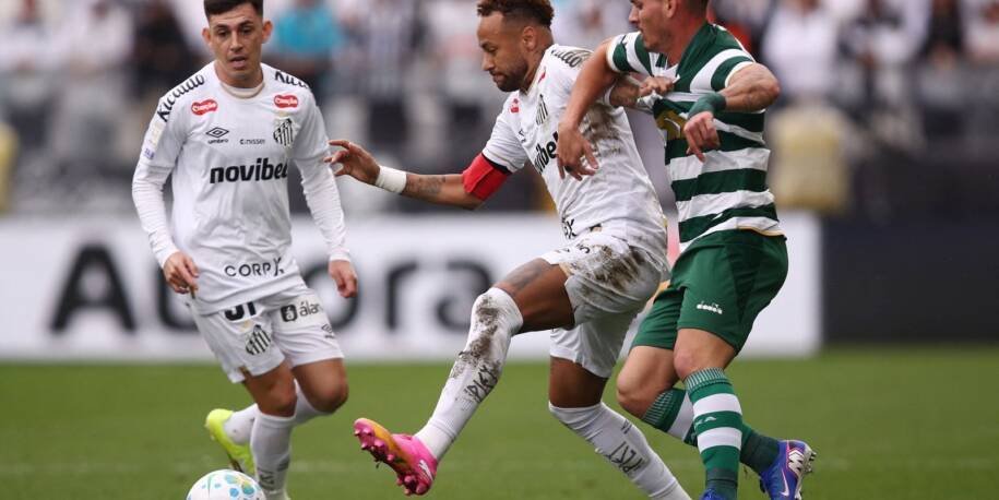 Coritiba atropela Santos por 3 a 0 e ofusca festa de Neymar na Neo Química Arena