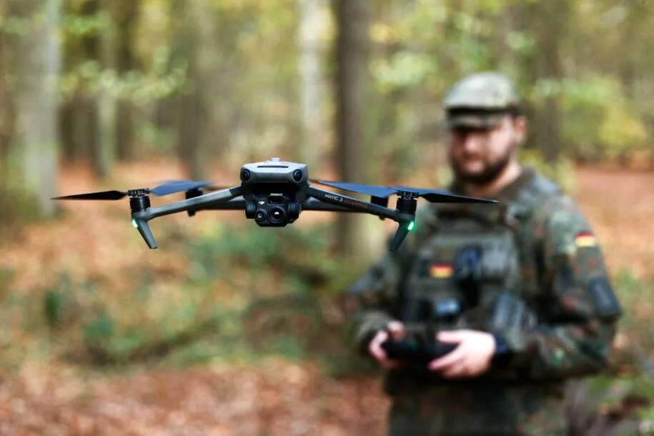 EUA reduzem 5 mil tropas na Alemanha e Alemanha se prepara para aumento militar
