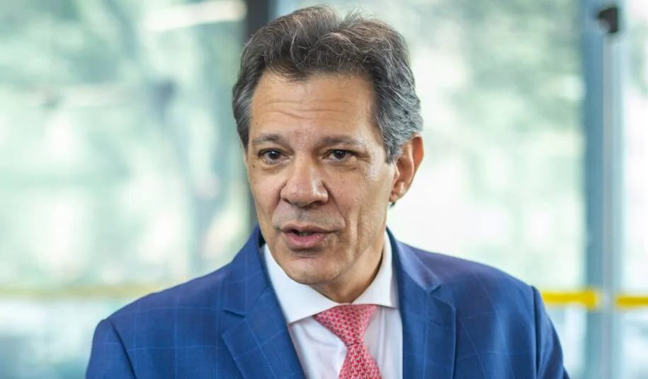 Fernando Haddad critica empate entre Lula e Flávio Bolsonaro como ‘inadmissível’
