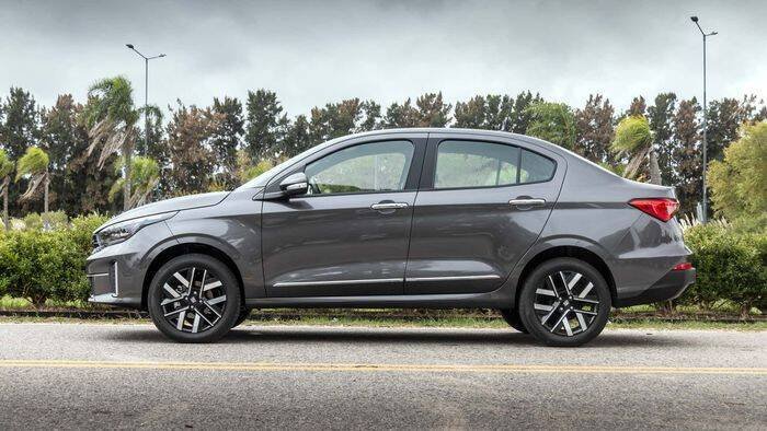 Fiat reduz preço do Cronos e ameaça Chevrolet Onix Plus com desconto de R$ 25 mil