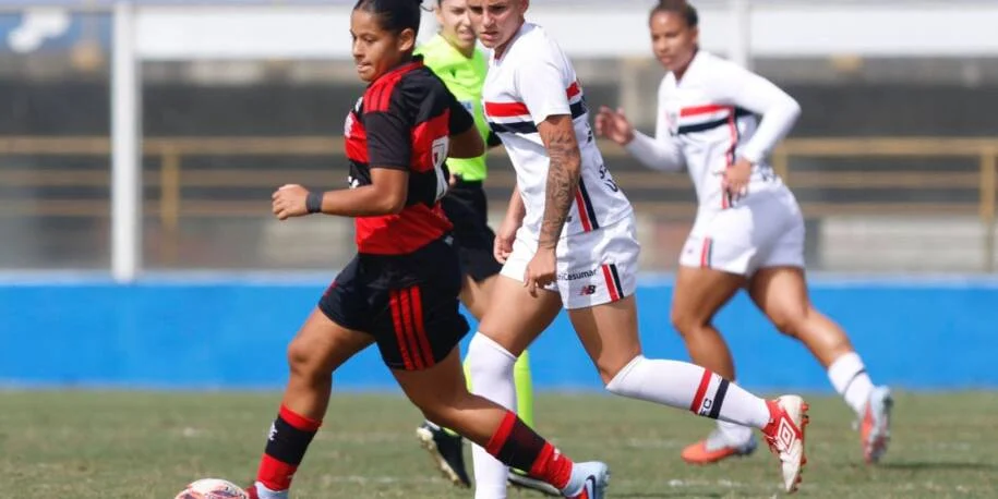 Flamengo conquista vitória sobre São Paulo e se aproxima do título no Brasileiro Feminino sub-20
