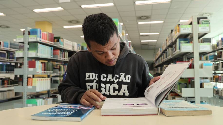 Governo de SC antecipa renovação do Universidade Gratuita e impõe novas regras