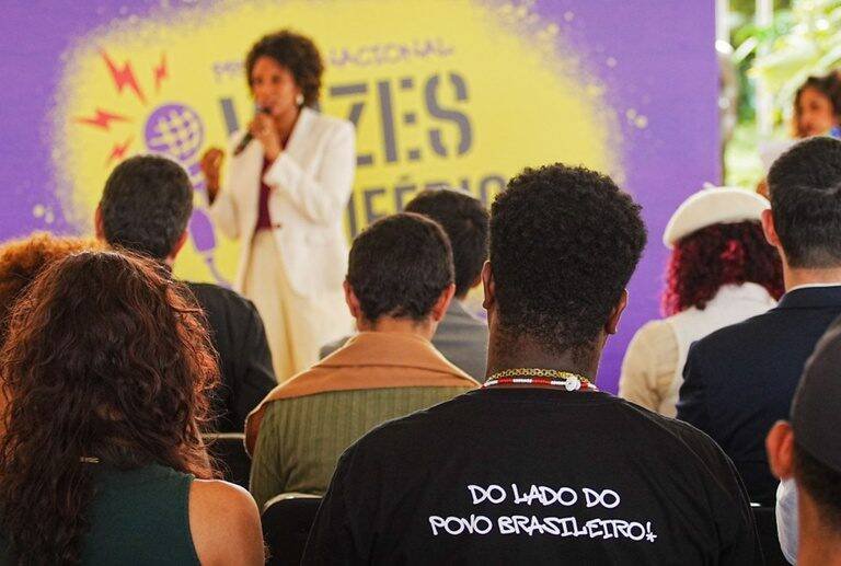 Governo do Brasil lança Prêmio Nacional Vozes Periféricas com R$3 milhões em prêmios