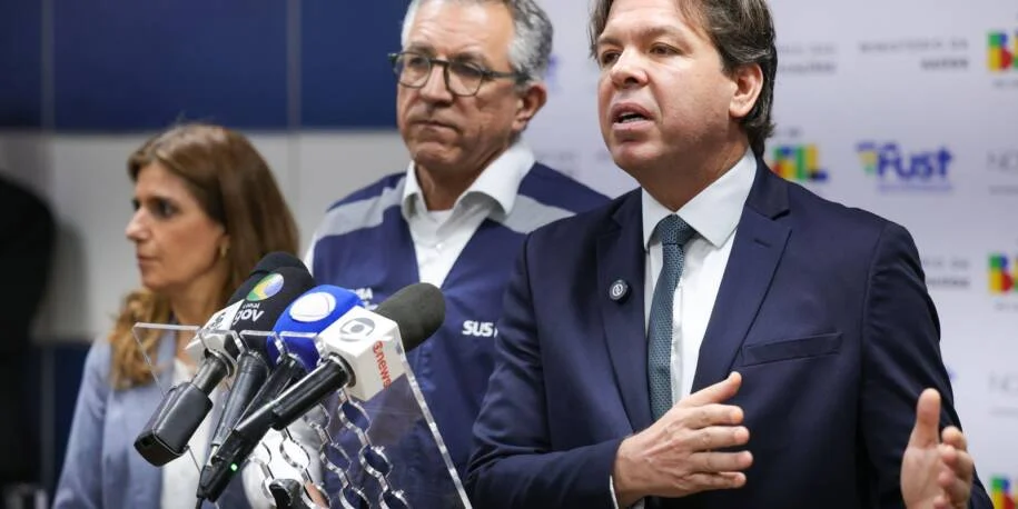 Governo lança editais para conectar 3,8 mil UBS e beneficiar 2,5 milhões de pessoas