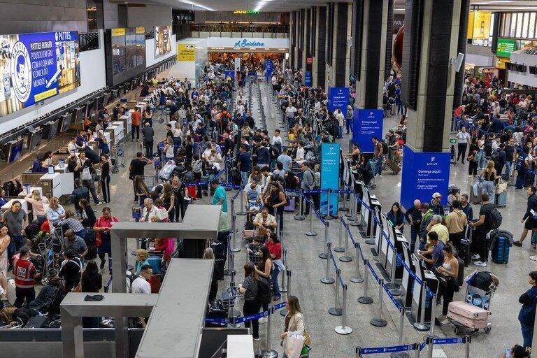 Guarulhos lidera ranking de aeroportos na América Latina e Congonhas surpreende
