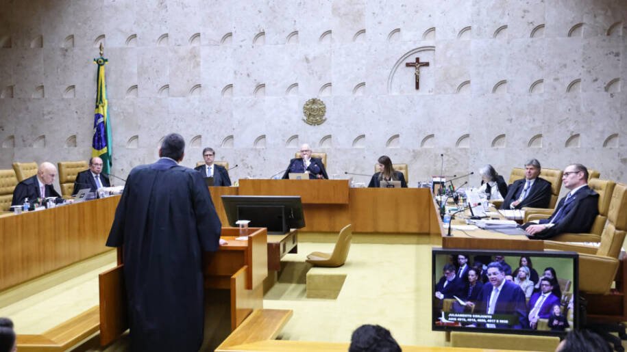 Gustavo Binenbojm alerta: nova regra de royalties pode arruinar estados brasileiros