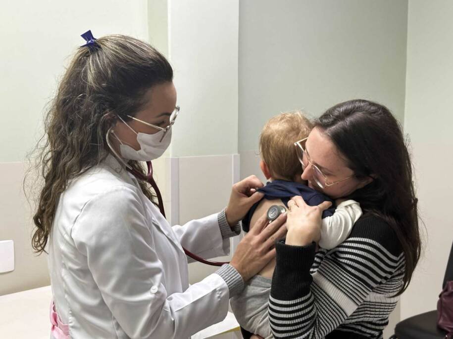 Hospital Infantil Joana de Gusmão enfrenta caos com aumento de 56% em casos de SRAG