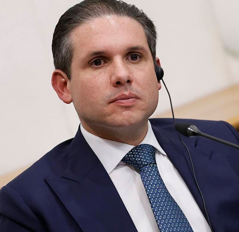 Hugo Motta fortalece posição após PEC do fim da escala 6x1 e gera tensão